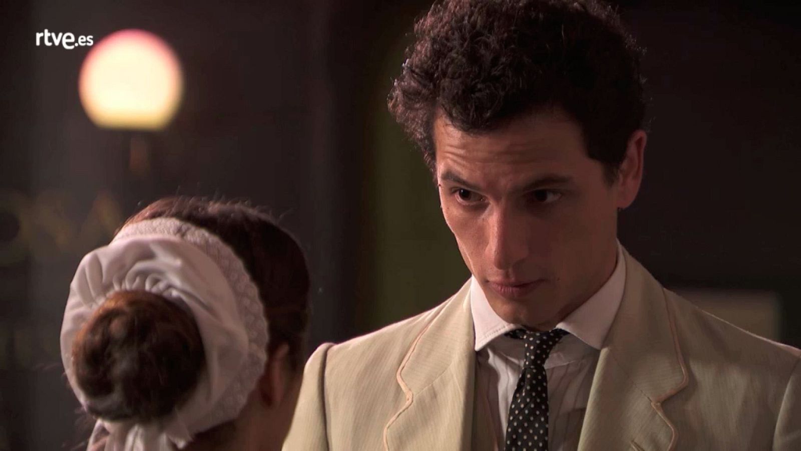 Acacias 38 - Antoñito pide ayuda a Casilda para conquistar a Lolita