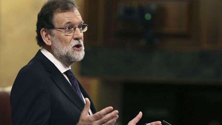 Rajoy defiende su gestión y reta a la oposición a presentar otra moción de censura