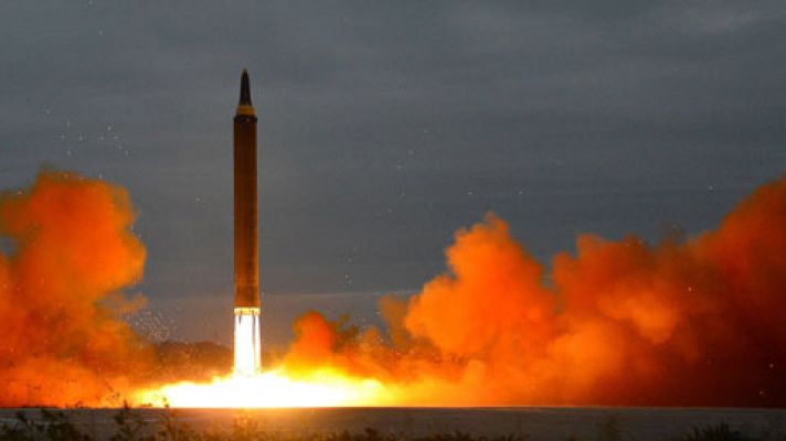 Corea del Norte amenaza con nuevos lanzamientos de misiles sobre el Pacífico