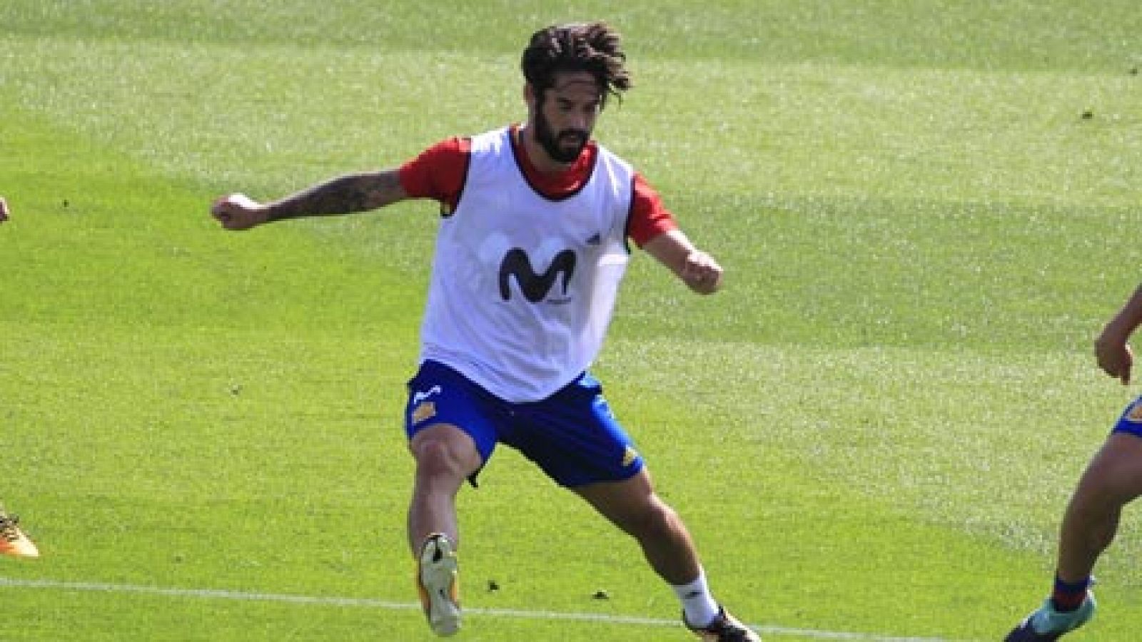 Telediario 1: Isco y Asensio, estrellas en la selección | RTVE Play