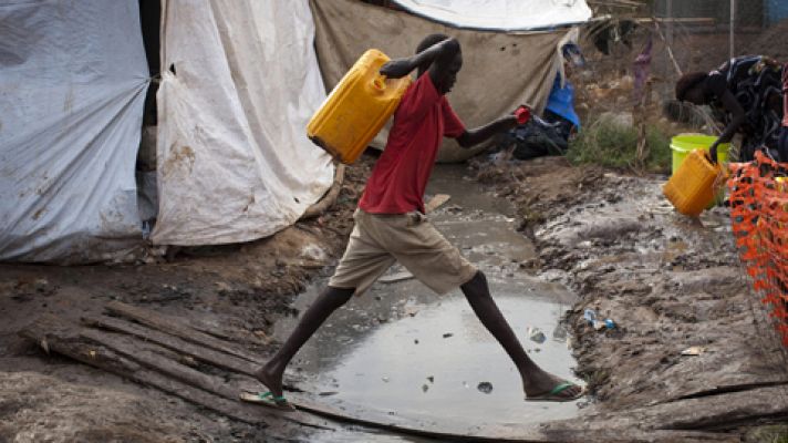 Más de 180 millones de personas viven sin acceso a agua potable a causa de las guerras, denuncia Unicef