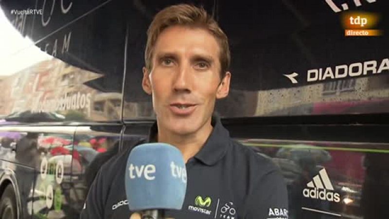 El exciclista vive esta Vuelta como su primera gran carrera como director. 