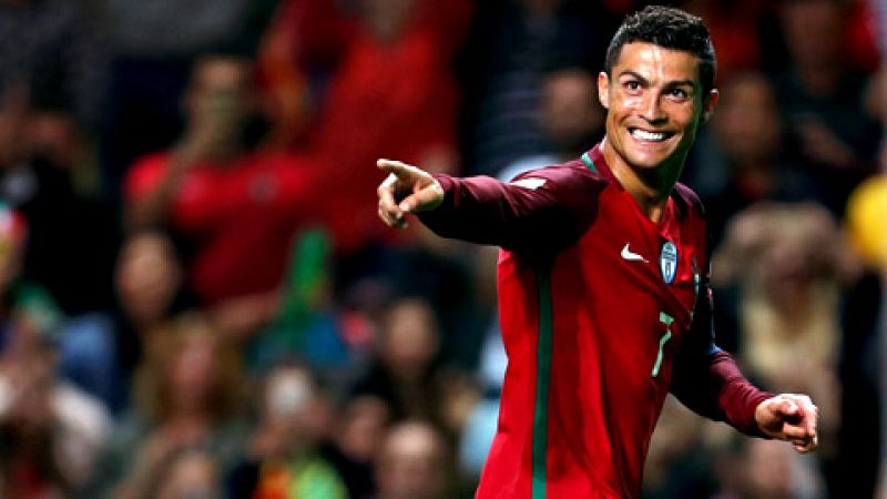 Cristiano Ronaldo y Mbappe lideraron a sus selecciones para imponerse. Bélgica no encontró rival en la débil Gibraltar.