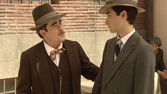 Amar en tiempos revueltos - Episodio 15