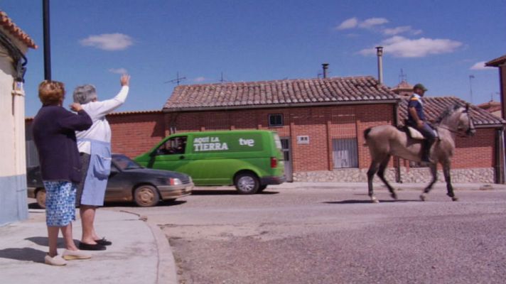 Aquí la Tierra - Visitamos Pollos