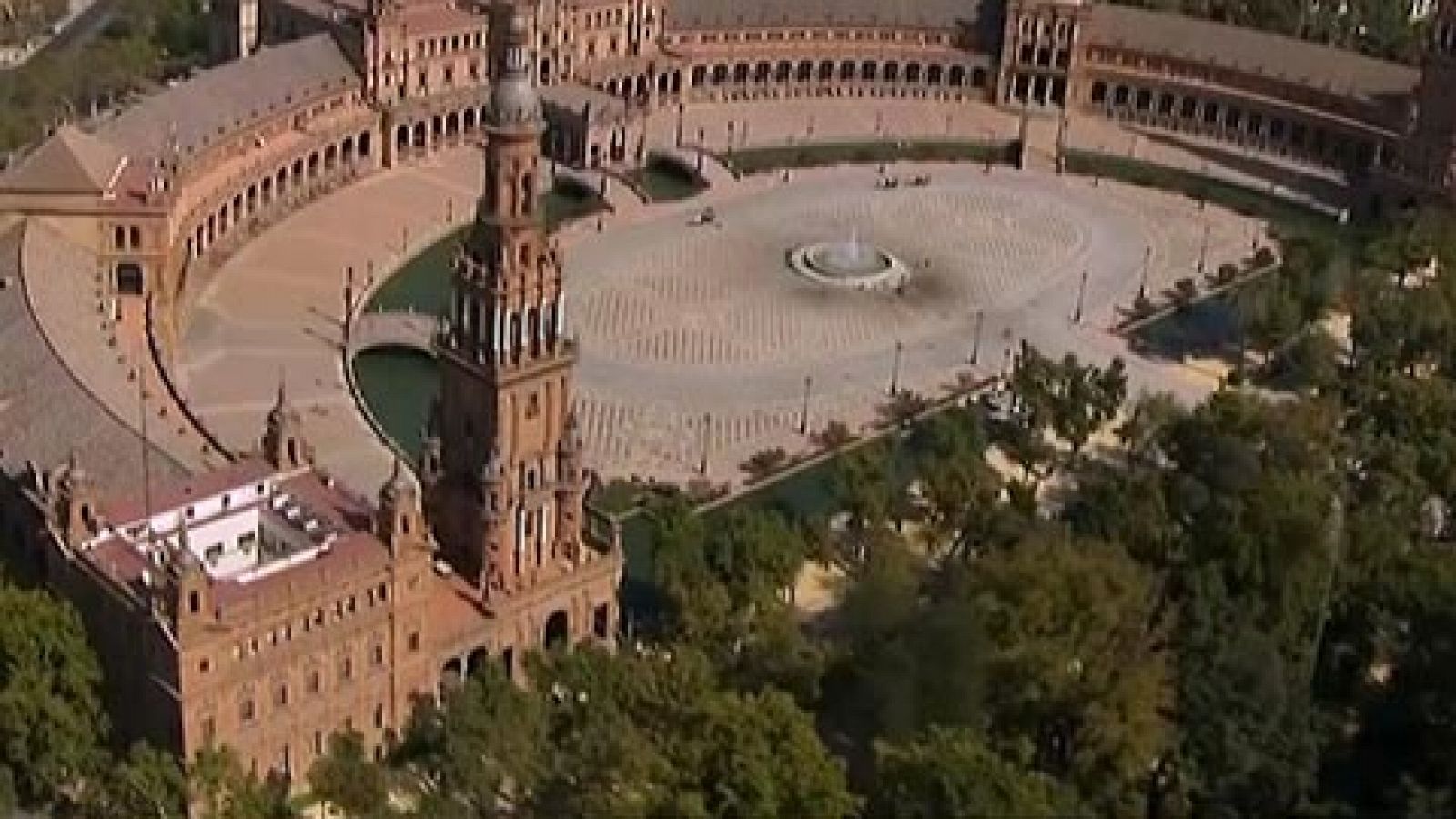 Telediario 1: Así se ve España desde el helicóptero de TVE en la Vuelta | RTVE Play