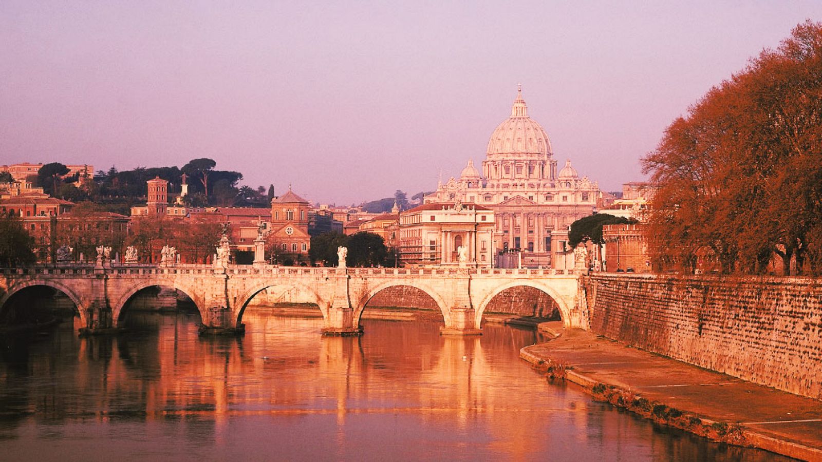 Documenta2 - Operación secreta Pontifex. El Vaticano durante la guerra fría: Los dosieres secretos del Vaticano