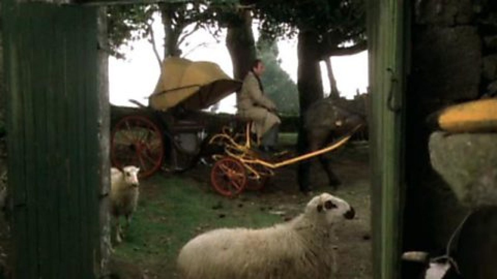 Los gozos y las sombras Capítulo 2 Serie dramática española