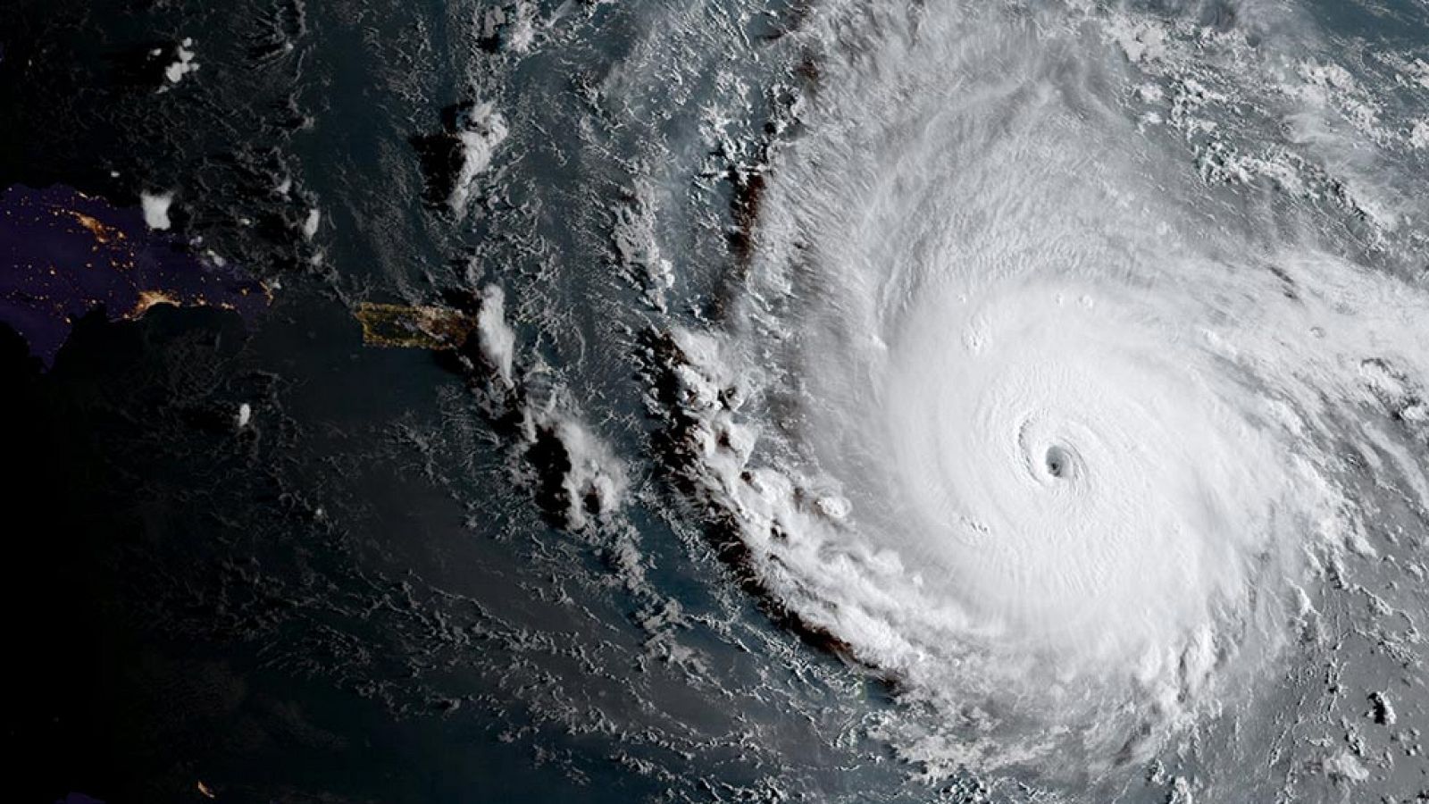 Telediario 1: El huracán Irma, una tormenta excepcional | RTVE Play