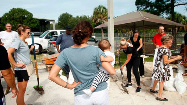 Telediario 1 - Pendientes del huracán Irma también los españoles que viven en la zona