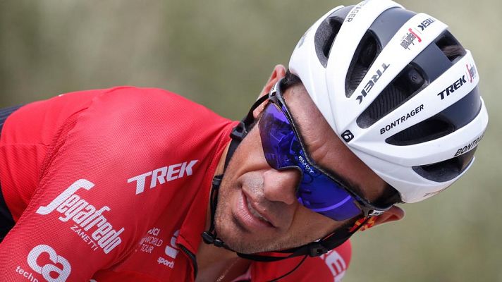 Vuelta 2017 | Llegada de Alberto Contador a Los Machucos