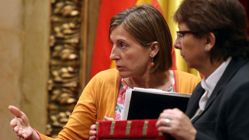  El Gobierno catalán ha vulnerado la Constitución y el reglamento del parlament 