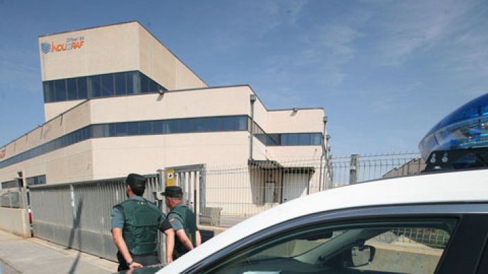 La Guardia Civil entra en la imprenta de Constantí