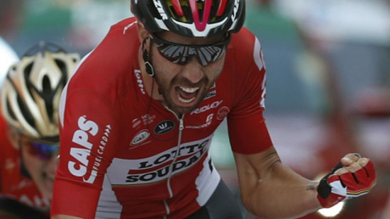 El belga Thomas De Gendt se llev� la antepen�ltima etapa de la Vuelta a Espa�a en Gij�n, acabando con el sue�o del ciclista local Garc�a Cortina, que fue batido en el esprint tras su escapada.