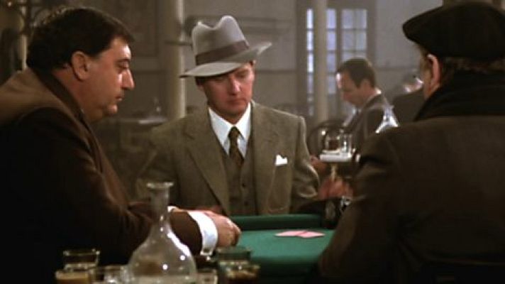 Los gozos y las sombras - Capítulo 6