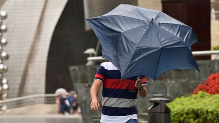 Probabilidad de precipitaciones localmente fuertes o persistentes en el litoral cantábrico