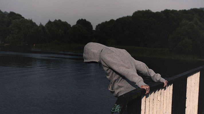 Telediario 1 - El suicidio es la primera causa de muerte en los jóvenes de entre 15 y 29 años