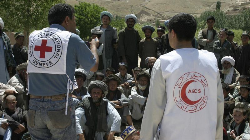 Hombres armados sin identificar han asesinado a tiros a una médico española del Comité Internacional de la Cruz Roja (CICR), en un centro ortopédico situado en la ciudad de Mazar-e-Sharif, en el norte de Afganistán. Así se lo han confirmado a TVE fue