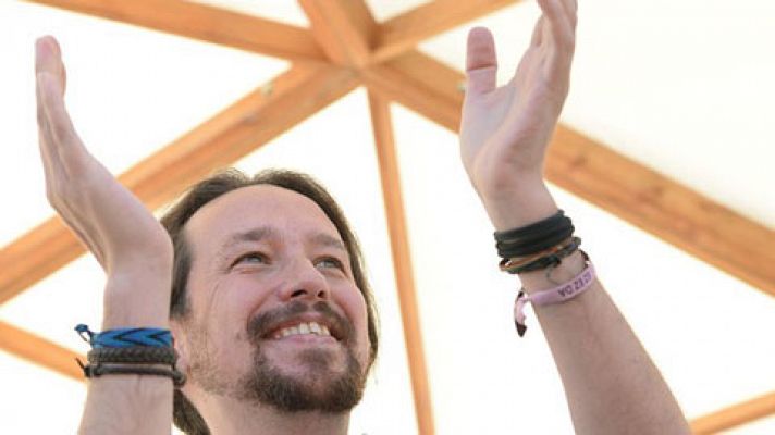 Pablo Iglesias pide un compromiso histórico a los partidos independentistas que permita echar al PP del gobierno y convocar un referéndum