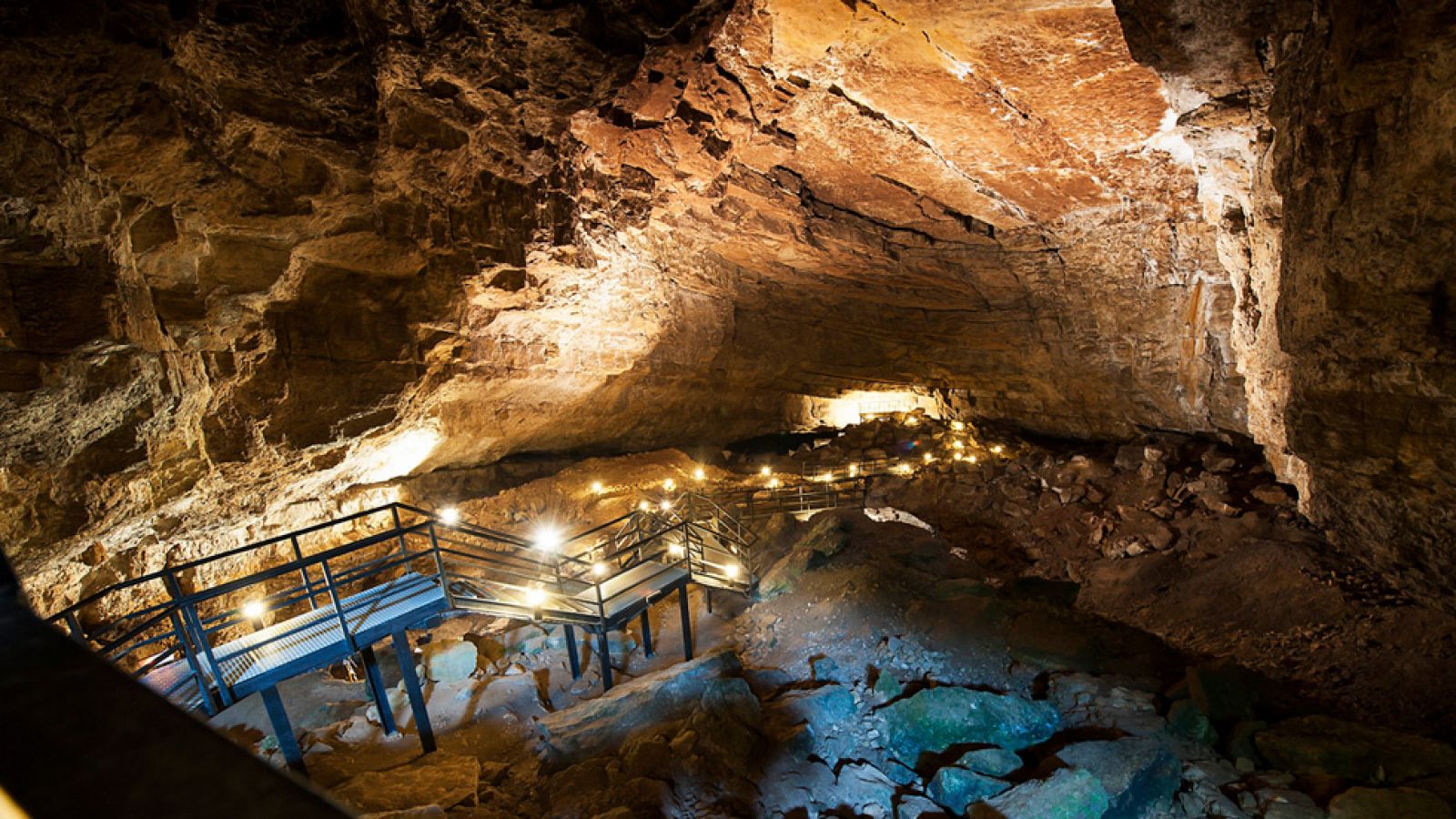 Localizan en Cantabria pinturas rupestres de hace 20.000 años