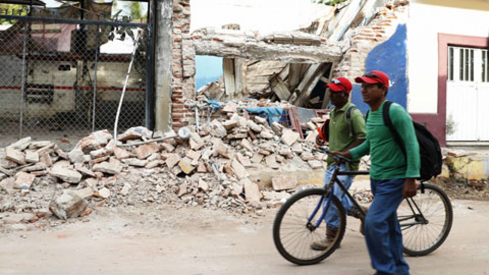 Telediario 1: Las autoridades elevan a 96 las víctimas mortales por el terremoto en México | RTVE Play