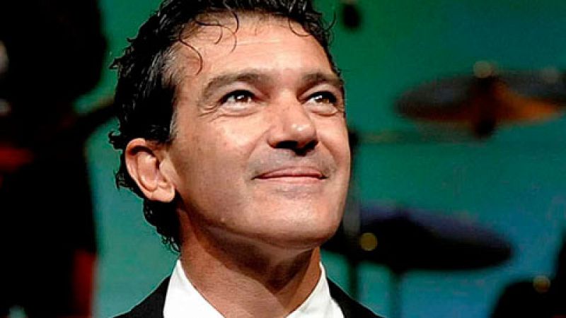 Antonio Banderas apadrina nuevos talentos a través de la plataforma Vibuk