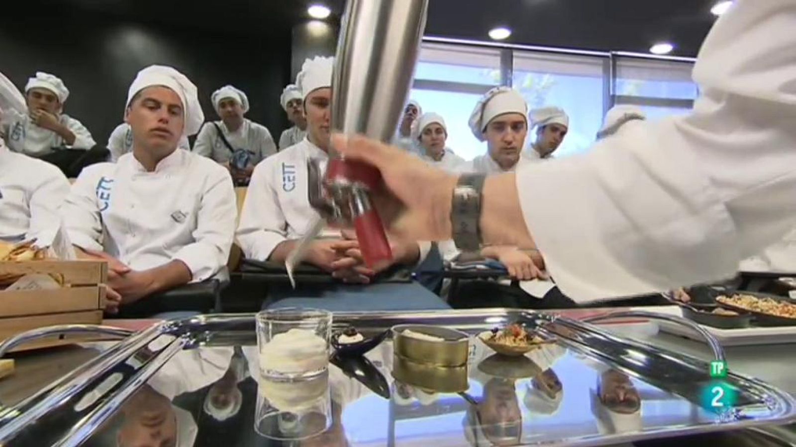 Cinc dies a... - El CETT és una escola d'hoteleria, gastronomia i turisme internacional