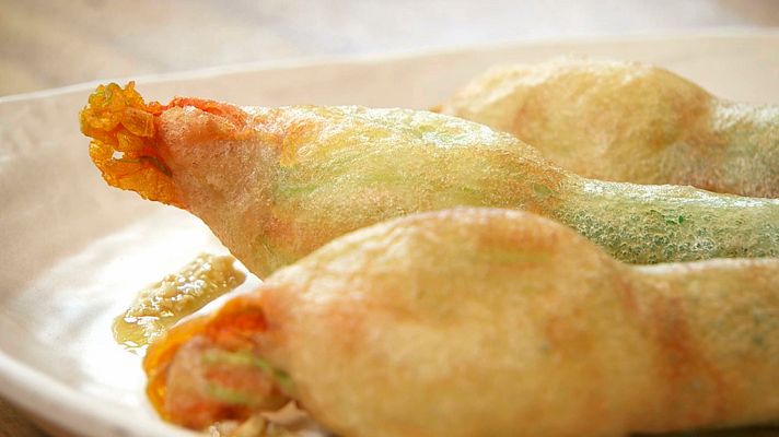 RTVE Cocina - Flores de calabacín rellenas