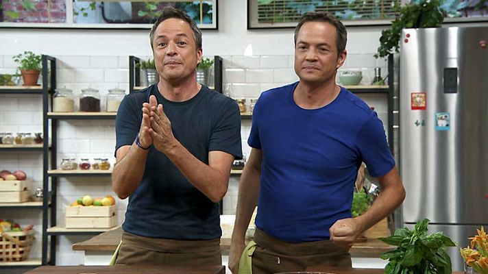 Torres en la cocina - Flor de calabacín y all i pebre de rape