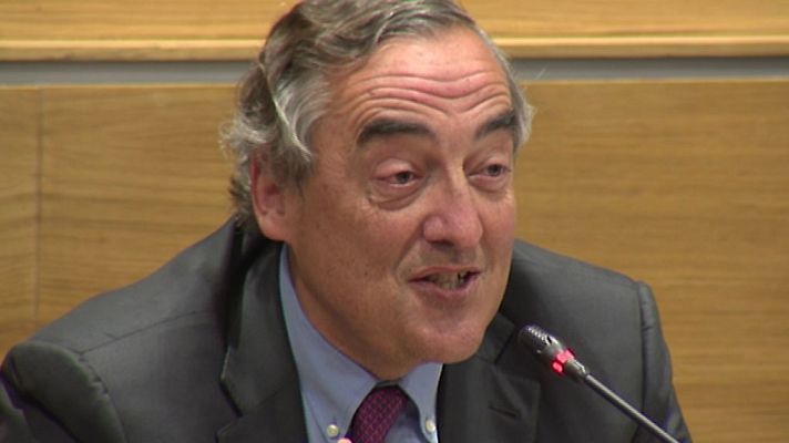 Telediario 1 - El mundo empresarial se muestra preocupado por las consecuencias de una independencia de Cataluña