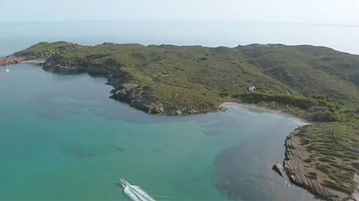 Telediario 1 - Se vende la isla de Colom, la más grande de las que rodean Menorca