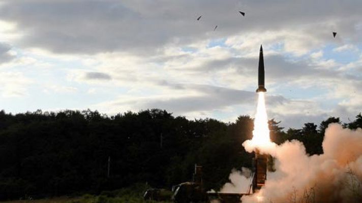 Corea del Norte lanza un misil 