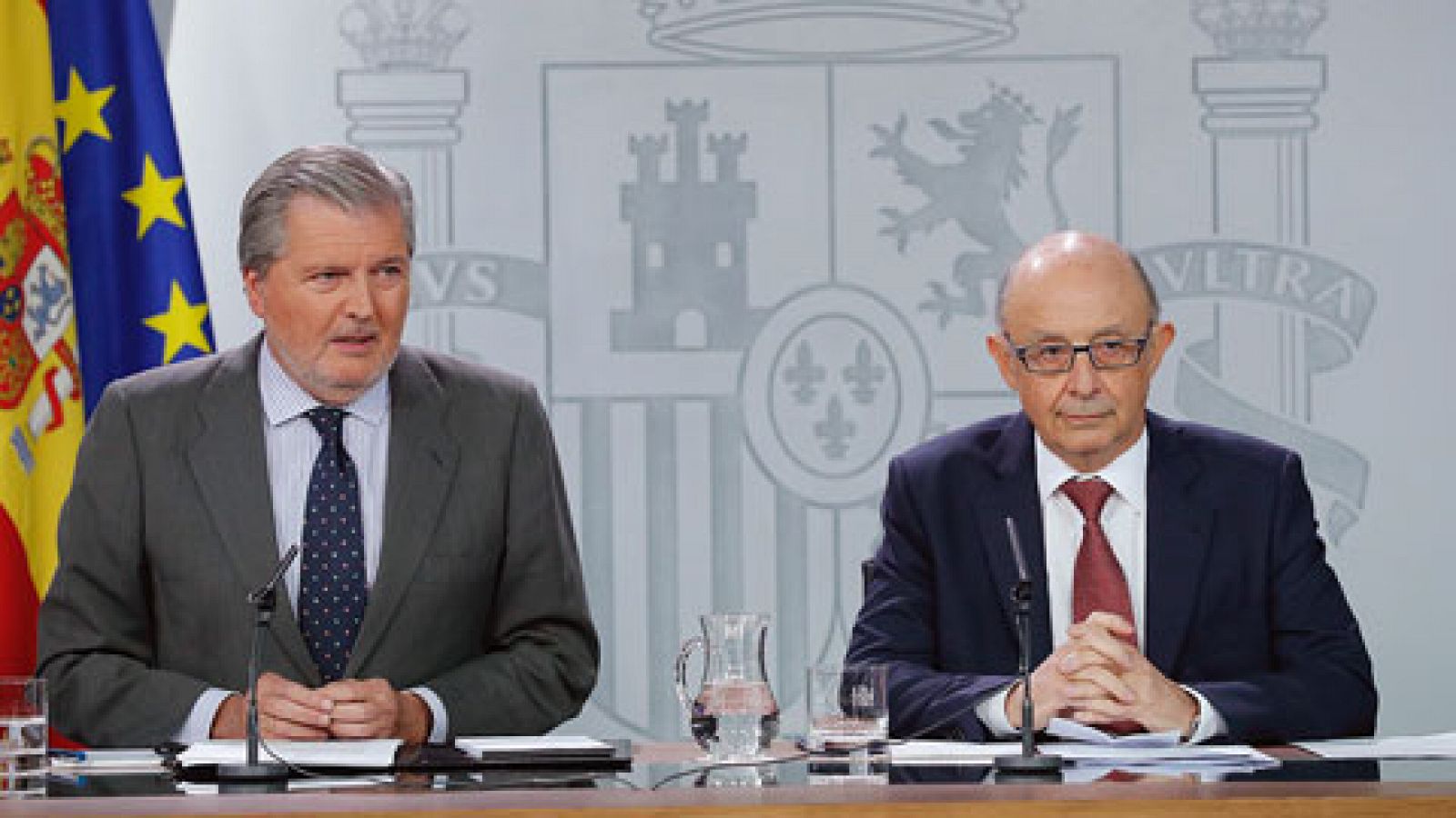 El Gobierno da un plazo de 48 horas a Puigdemont antes de intervenir las cuentas - Informativo 24h | Ver