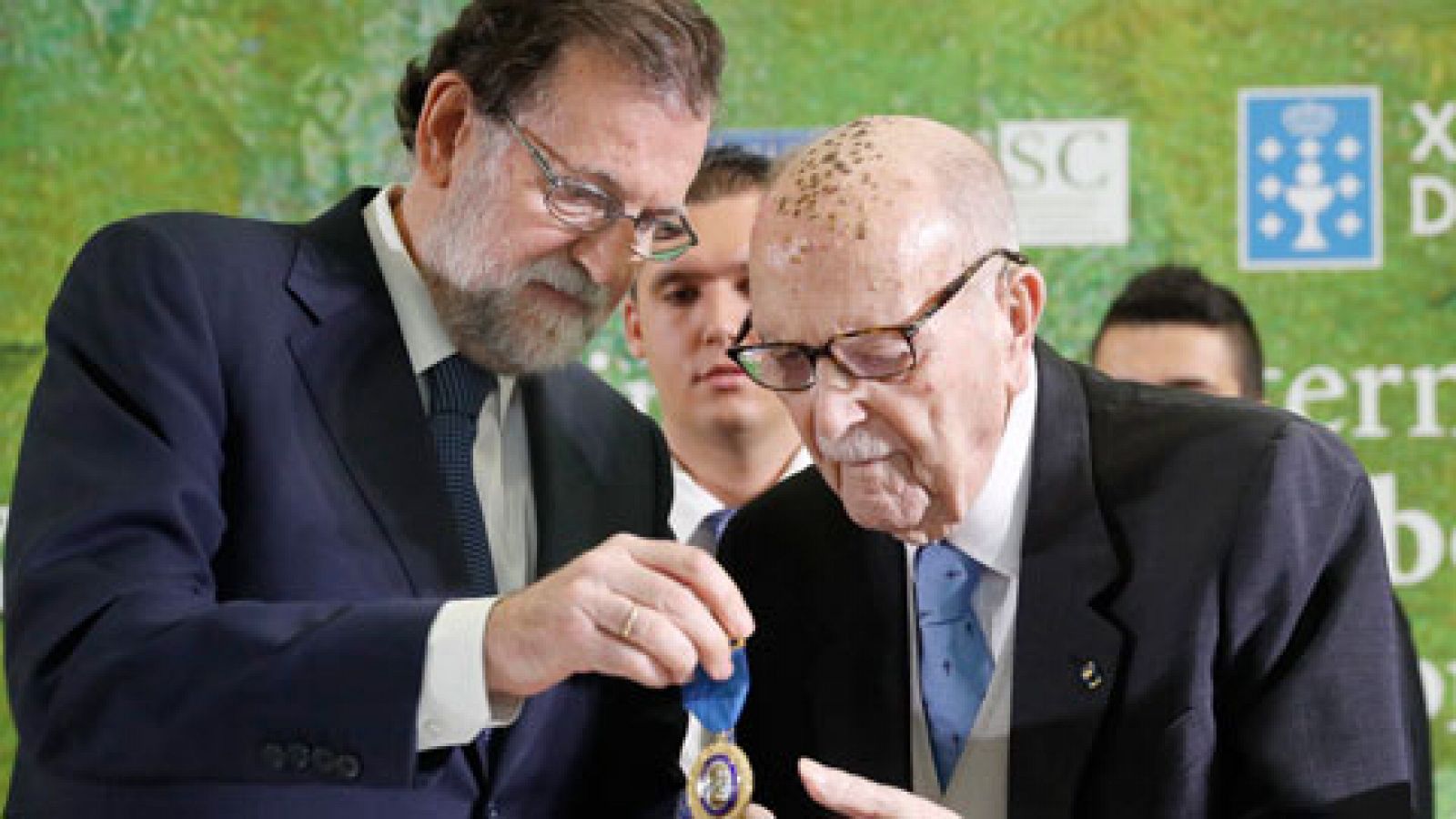 Telediario 1: Rajoy habla sobre el acto de los alcaldes independentistas | RTVE Play