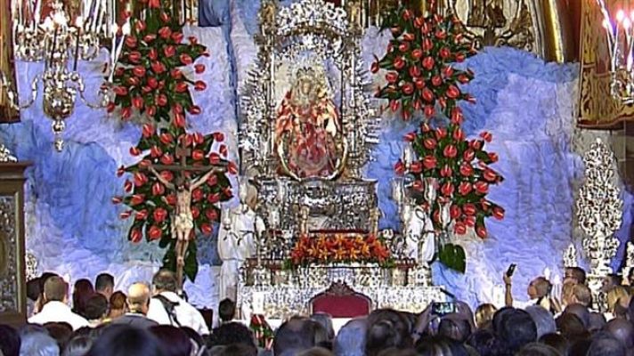 Especiales TVE Canarias - Bajada de la Virgen del Pino de su camarín - 05/09/2017