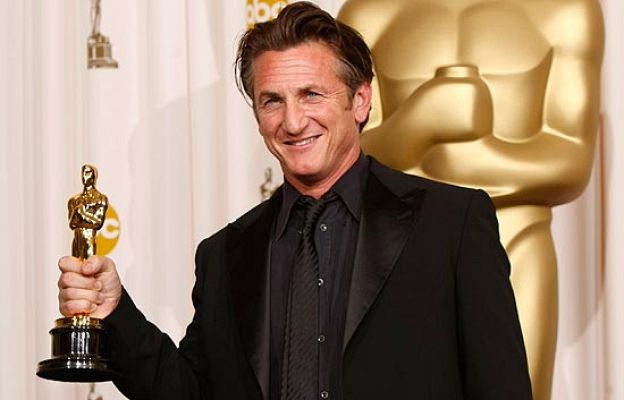  - Sean Penn, Oscar al Mejor Actor