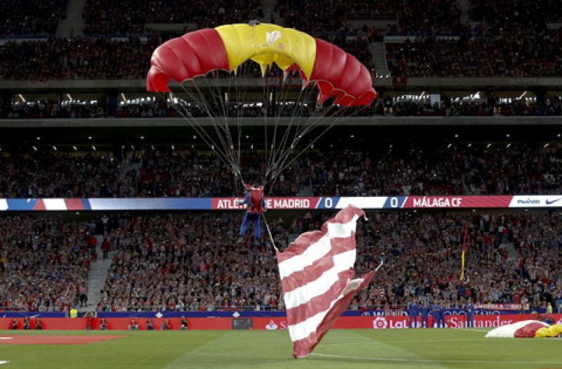 68.000 aficionados se emocionan en el estre del Wanda Metropolitano