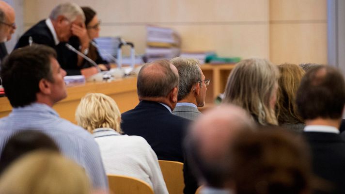 Telediario 1 - Comienza el juicio penal de Forum Filatélico once años después de la estafa