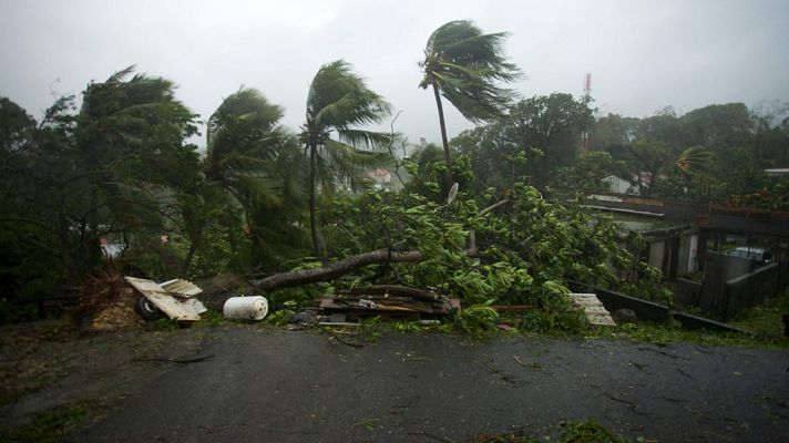 Informativo 24h - El huracán María devasta la isla de Dominica: "Se ha perdido todo lo que se podía perder"