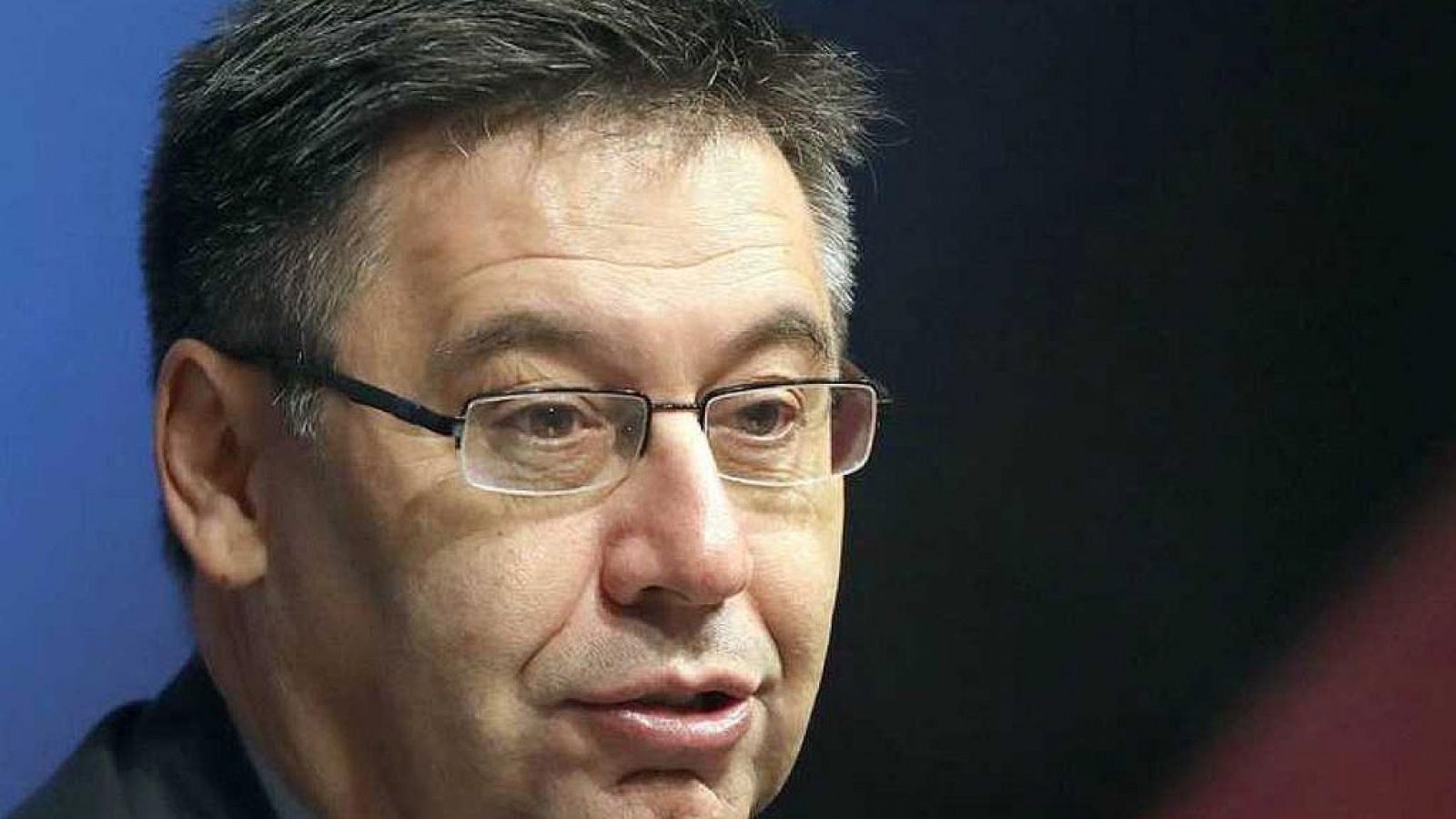 Telediario 1: Bartomeu: " El fichaje de Dembélé fue caro porque el mercado estaba inflacionado" | RTVE Play