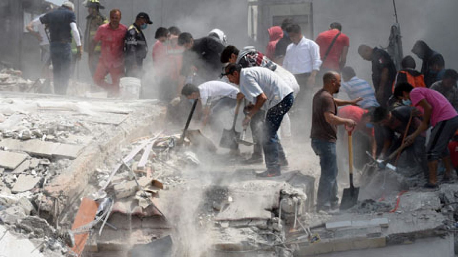 Informativo 24h: Los testigos del terremoto: "Ha sido impresionante" | RTVE Play