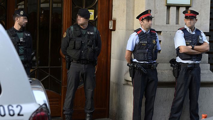 Informativo 24h - Doce detenidos en una operación contra el 1-O