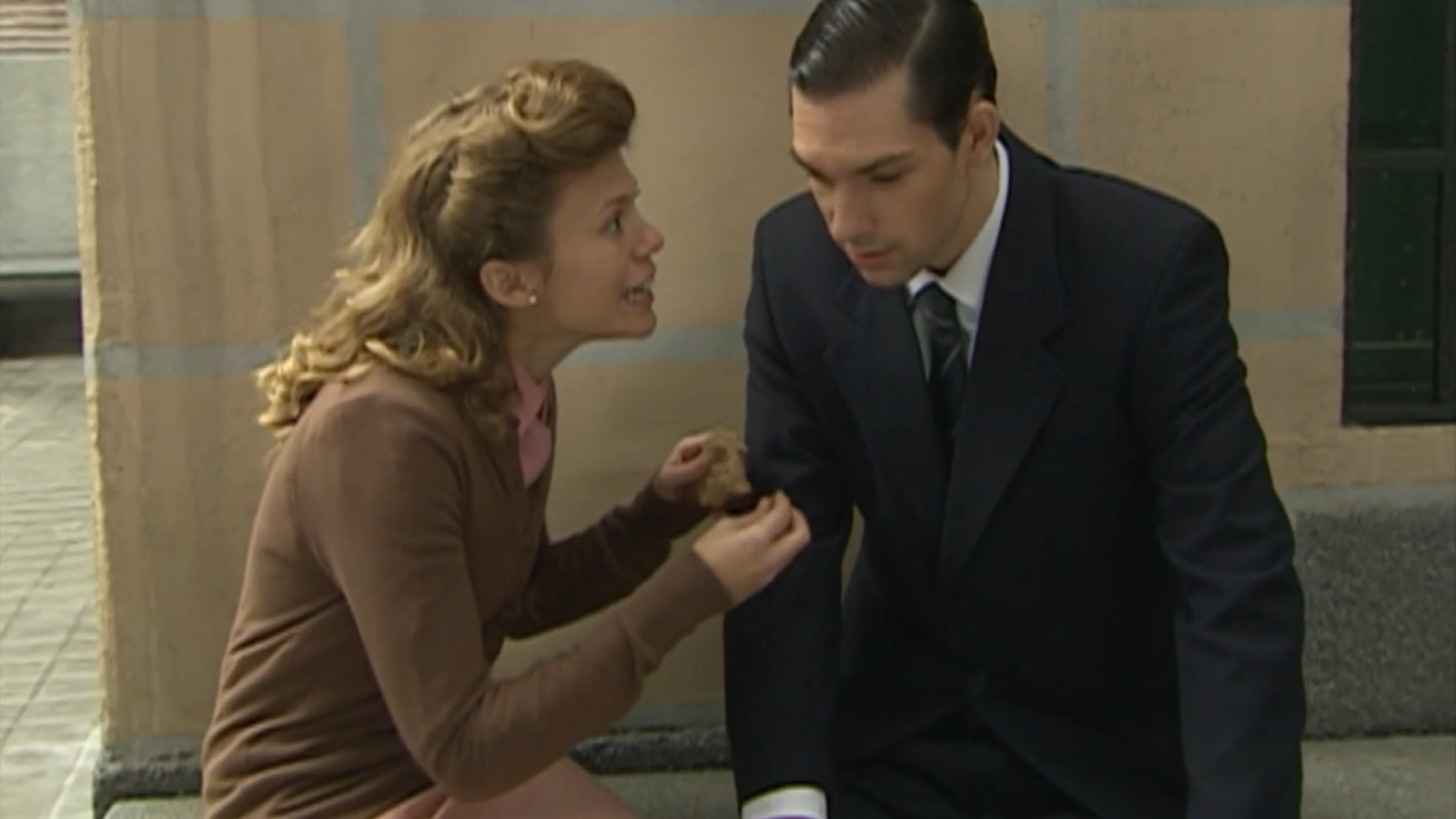 Amar en tiempos revueltos - T2 - Episodio 92 - Ver ahora