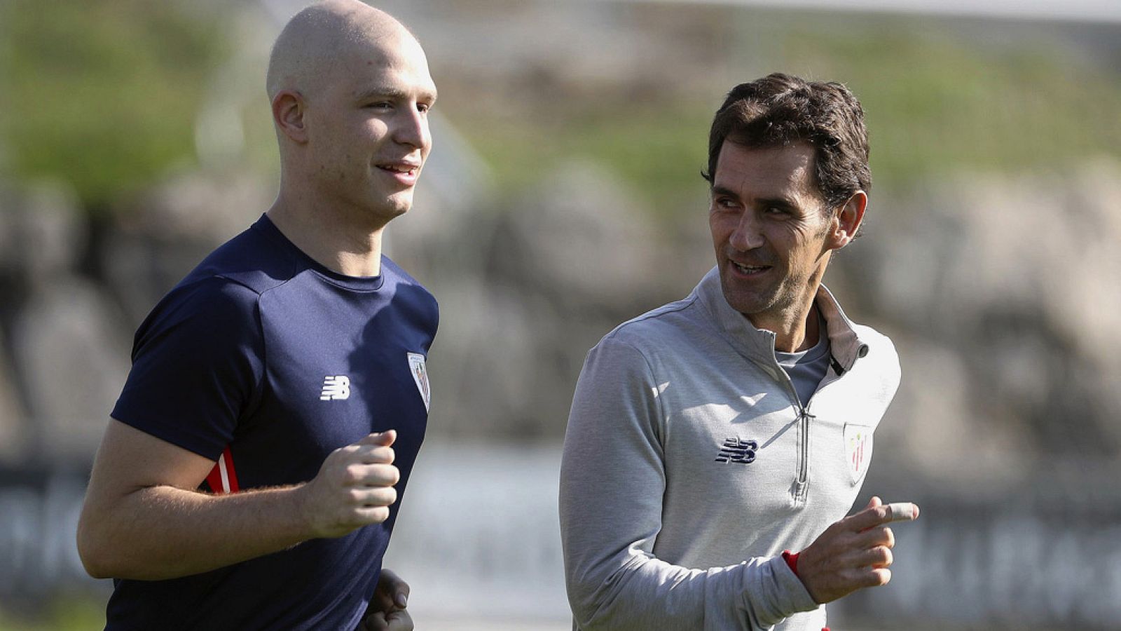 El jugador del Athletic Club ha vuelto a entrenarse un día después de conocerse que está curado del cáncer testicular del que recayó en junio.