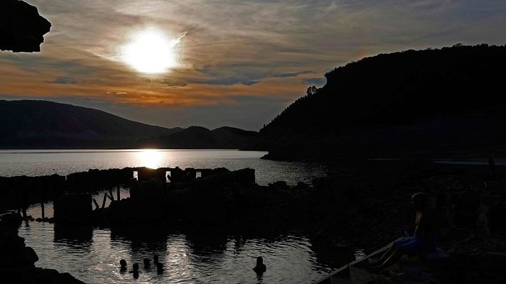 El tiempo - Los termómetros bajarán nordeste peninsular,  donde se esperan chubascos fuertes y persistentes