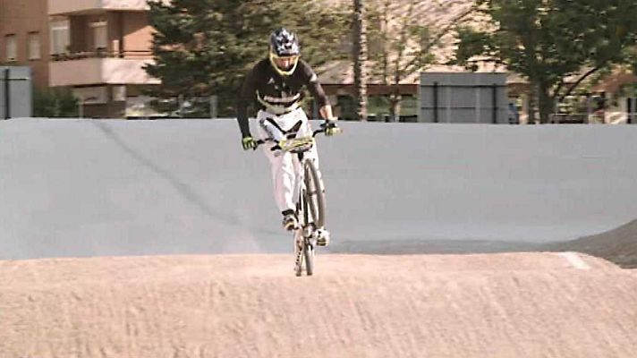Jóvenes y Deporte - Ciclismo BMX: Rubén Tanco