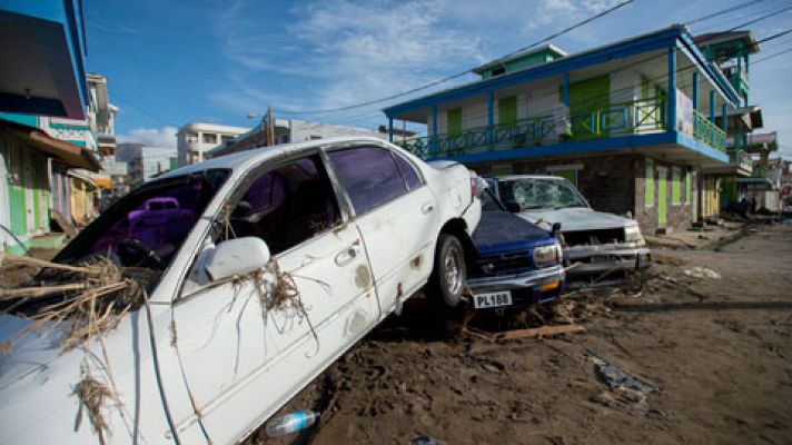 El huracán María provoca numerosos destrozos en la República Dominicana y Puerto Rico