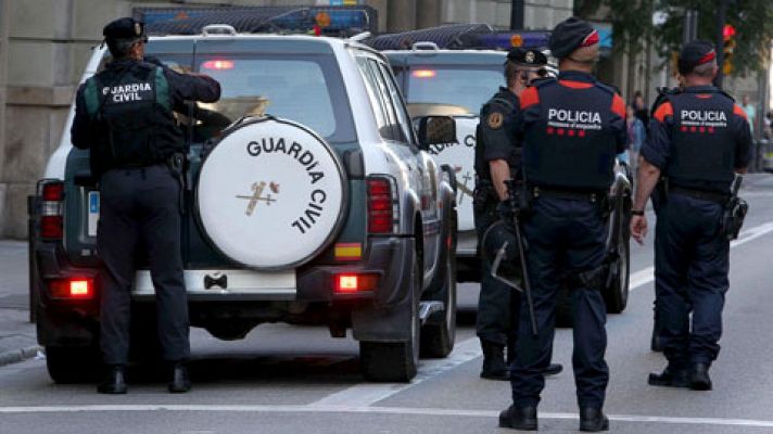 Interior asume la coordinación de las fuerzas de seguridad de Cataluña, pero niega que retire competencias a los Mossos