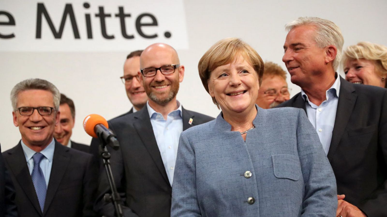 Angela Merkel gana las elecciones en Alemania con el 33% de los votos