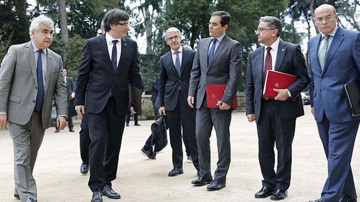 Telediario 1 - Referéndum en Cataluña: Reunión de la Junta de Seguridad de Cataluña en Barcelona